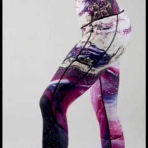 Feed Me Fight Me roaring 20’s rose leggings size medium